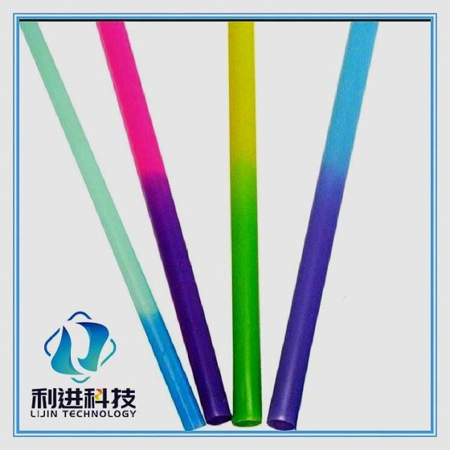 「感溫粉供應(yīng)銷售」五彩繽紛的遇冷變色吸管使用安全嗎？